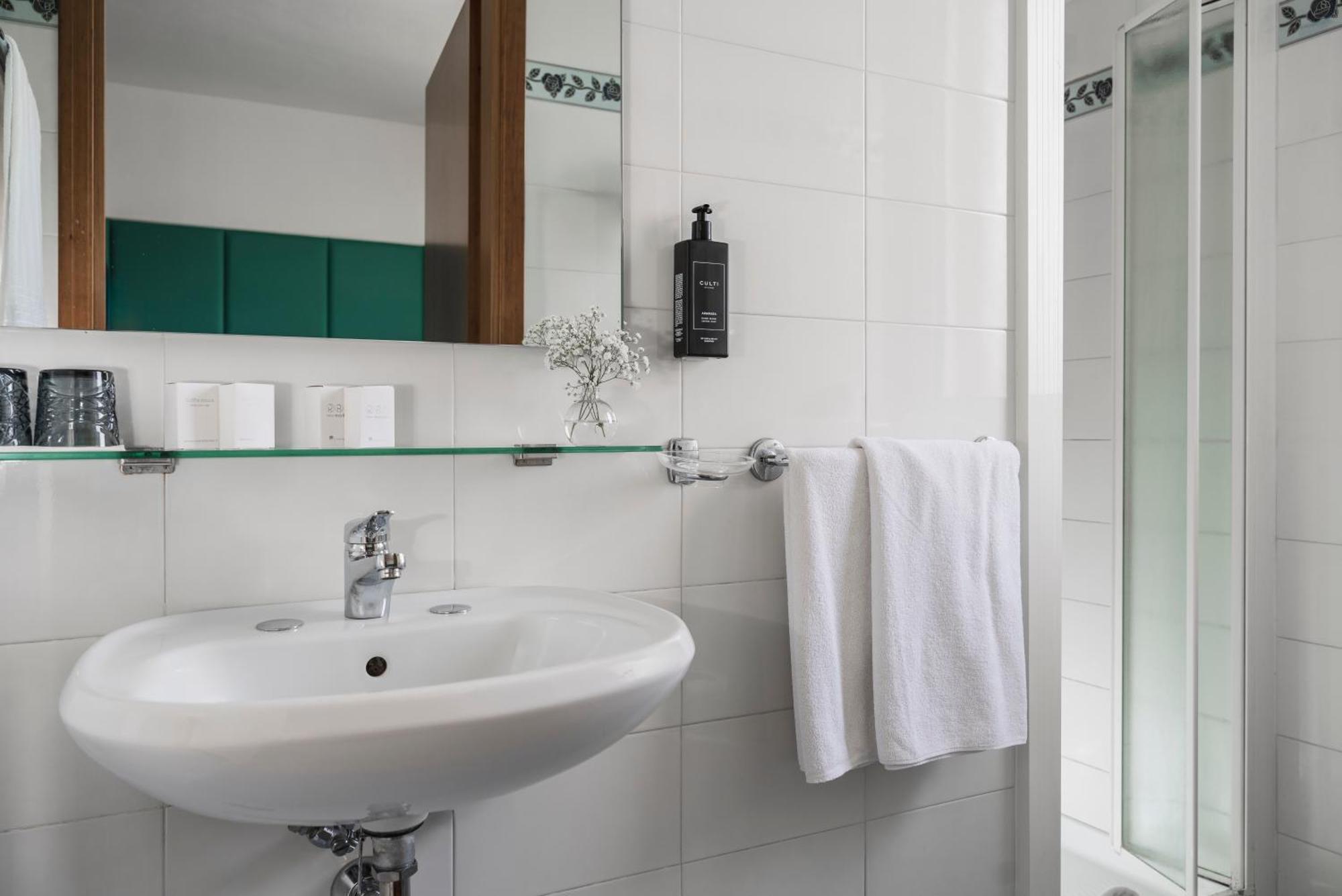 Hotel Mini Palace - Country House Molinella Bagian luar foto